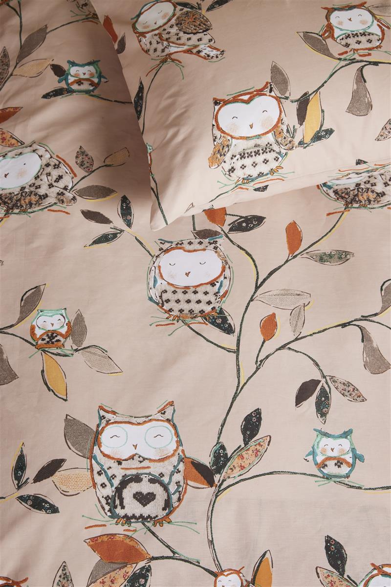 Detaildarstellung der Illustrationen auf der beddinghouse Bettwaesche Modell Owls Beige.