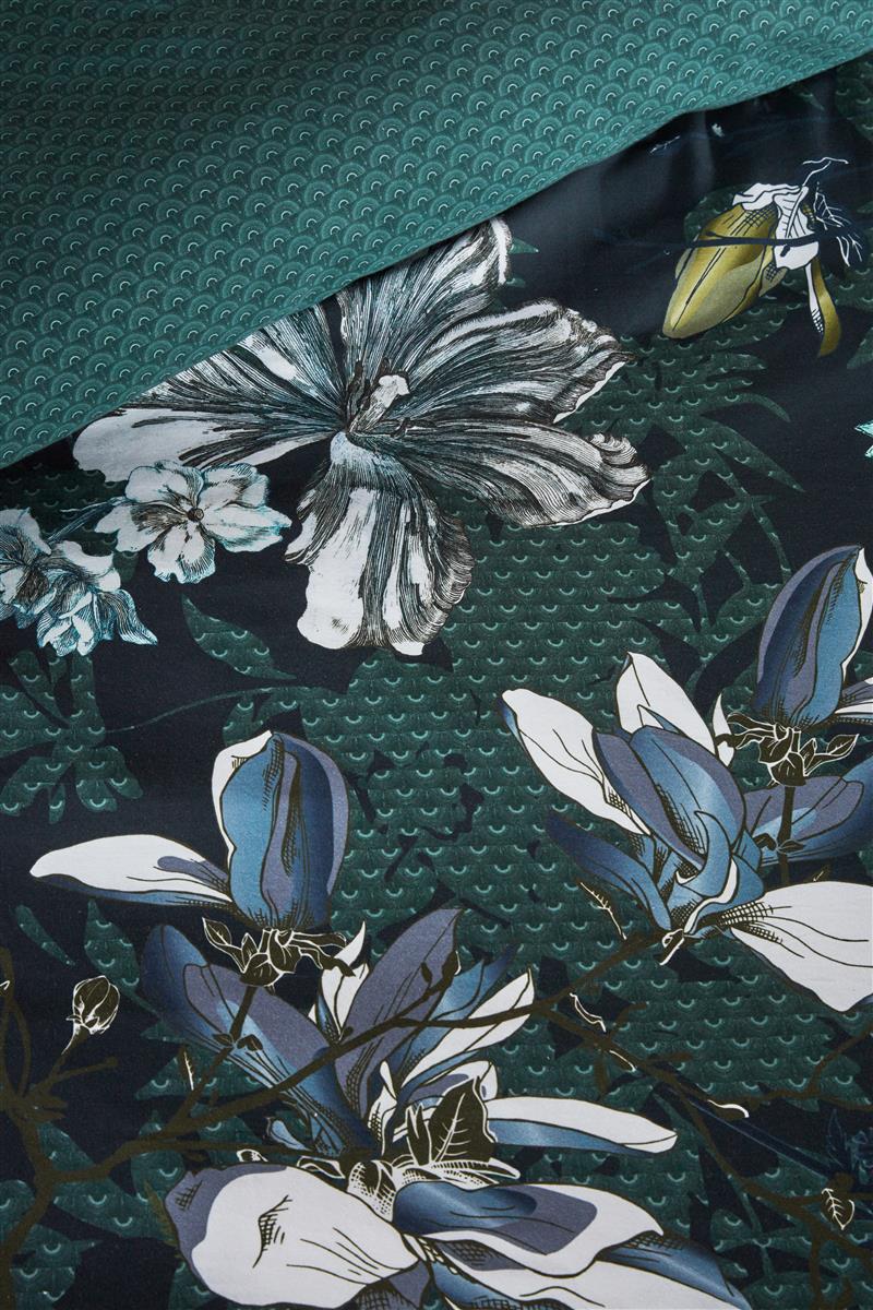 Detaildarstellung des Musters auf der beddinghouse Bettwaesche Modell Furore Blau.