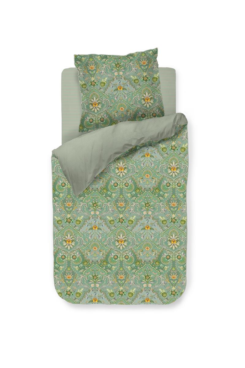 Ein Kopfkissen und eine Bettdecke bezogen mit Perkal-Baumwoll Bettwaesche mit einem Muster aus Blumen in der Farbe Gruen. Modell Saluti Piccoli Green.