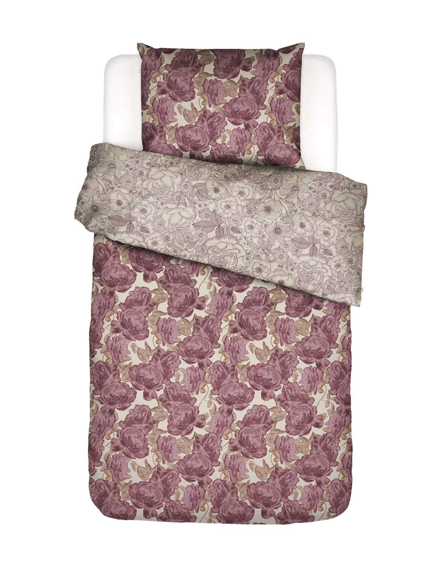 Ein Kopfkissen und eine Bettdecke bezogen mit Twill-Baumwoll Bettwaesche von Essenza mit einem Muster aus Rosen in der Farbe Rot. Modell Bernice Beachwood White Cherry.