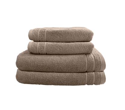 Ein Set aus zwei Duschtuechern und zwei Handtuechern von CARL COTTON aus 100 Prozent Baumwolle. Farbe Taupe. Modell Trend Taupe.