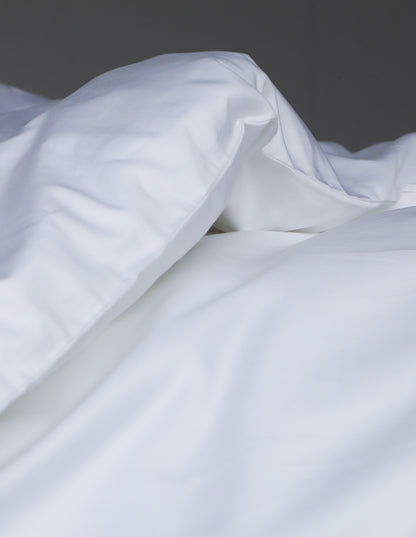 Detaildarstellung der buddemeyer Bettwaesche Modell Weiss.