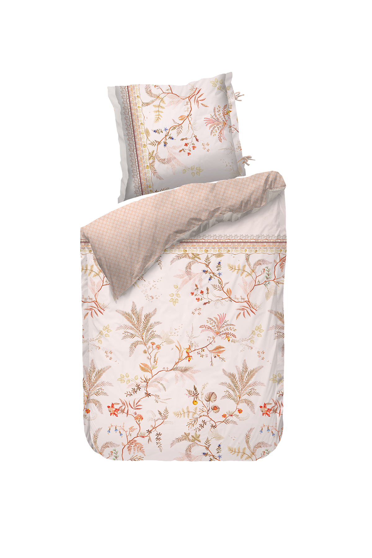 Ein Kopfkissen und eine Bettdecke bezogen mit Perkal-Baumwoll Bettwaesche mit einem Muster aus Pflanzen in der Farbe Rosa. Modell Salento Off-White.