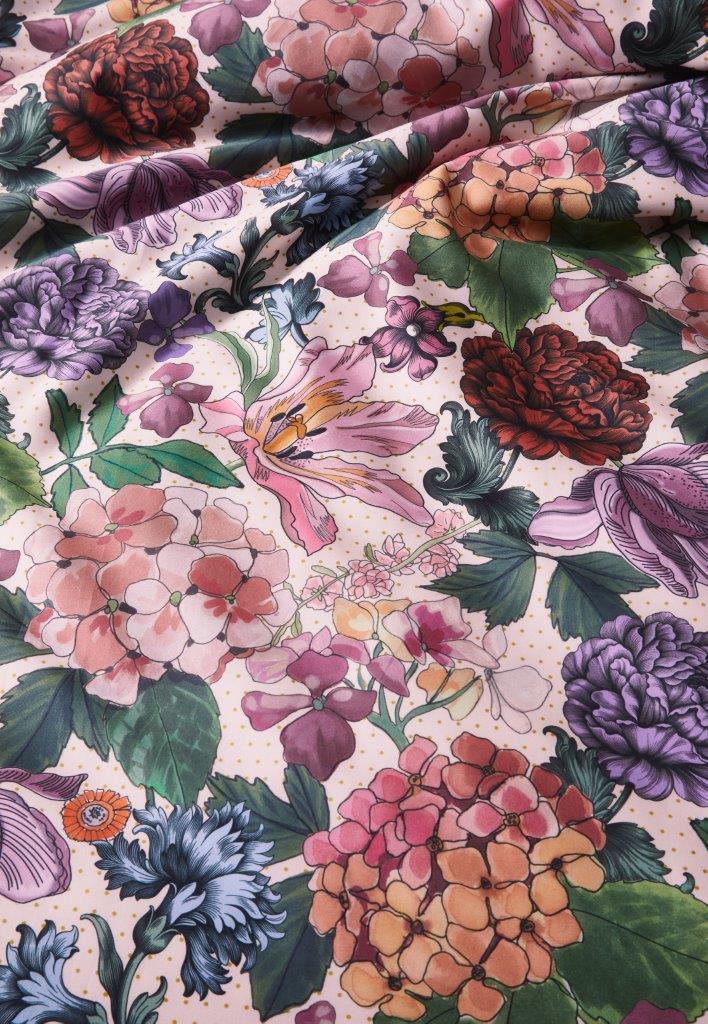 Detaildarstellung der Essenza Satin Bettwaesche Modell Frida Multi.