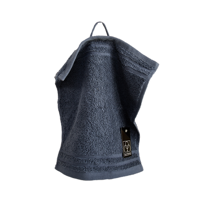 Ein Seiftuch von CARL COTTON aus 100 Prozent Baumwolle in der Groesse 30x30cm. Farbe Blau. Modell Trend Jeans.