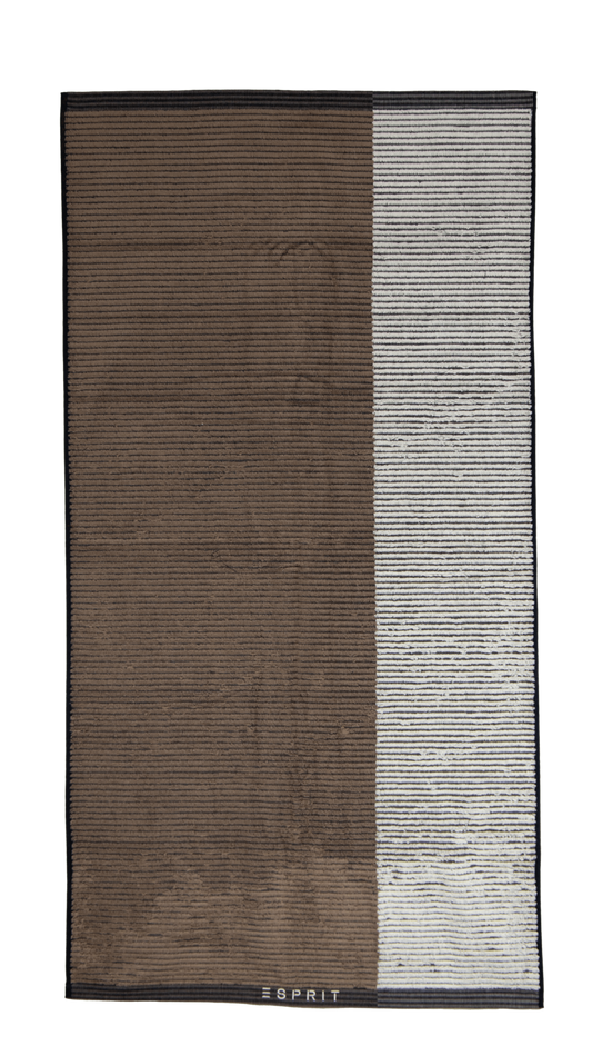 Ein Duschtuch von ESPRIT aus 100 Prozent Baumwolle in der Groesse 70x140cm. Farbe Braun. Modell Bloki Oatmeal.