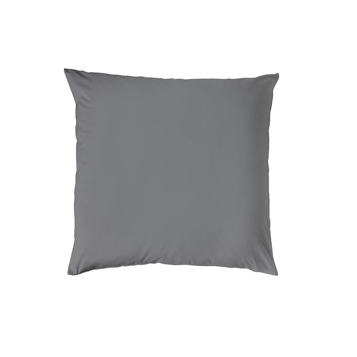 Ein quadratisches Kopfkissen bezogen mit Renforce Bettwaesche in der Farbe Grau. Modell Stone-Washed Anthrazit 888.