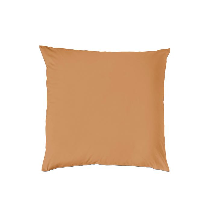 Ein quadratisches Kopfkissen bezogen mit Renforce Bettwaesche in der Farbe Gelb. Modell Stone-Washed Curry 178.