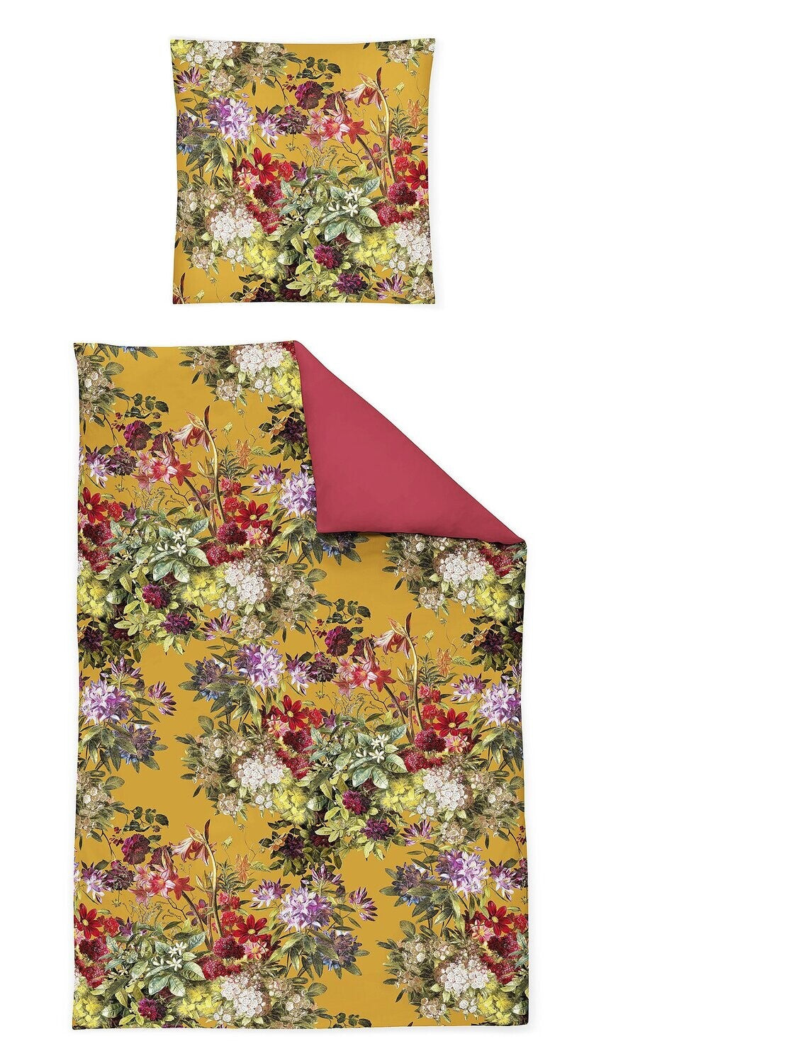 Ein Kopfkissen und eine Bettdecke bezogen mit Satin Bettwaesche mit einem Muster aus Blumen in der Farbe Gelb. Modell Sommer Gelb.